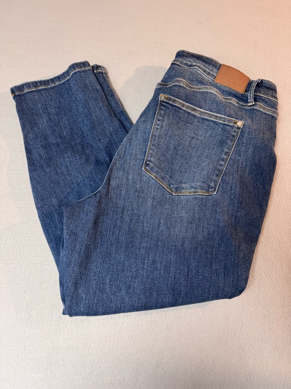Judy Blue Medium Wash Boyfriend Fit Jeans